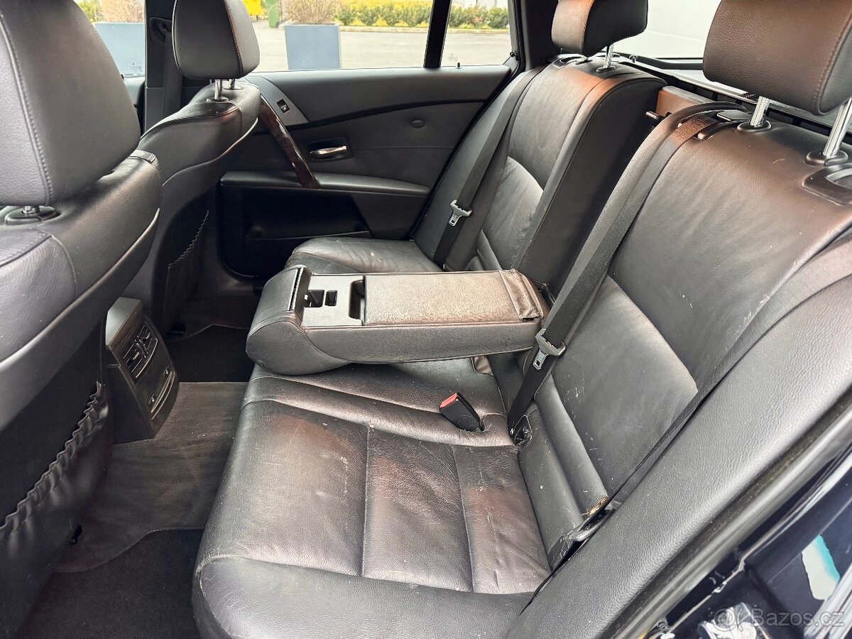 BMW e61 530i MANUÁL M-Packet/PDC/Navi/Sportsitze - 12