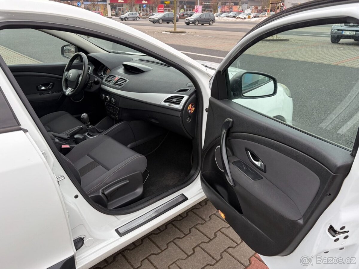 Renault Megane 1.5 DCi naj. 131t - 12