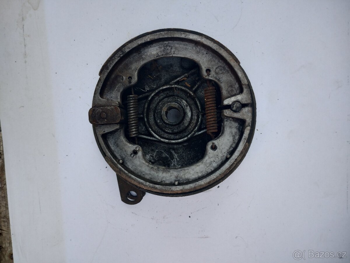 Prodám štíty Pionýr a pakny - 12