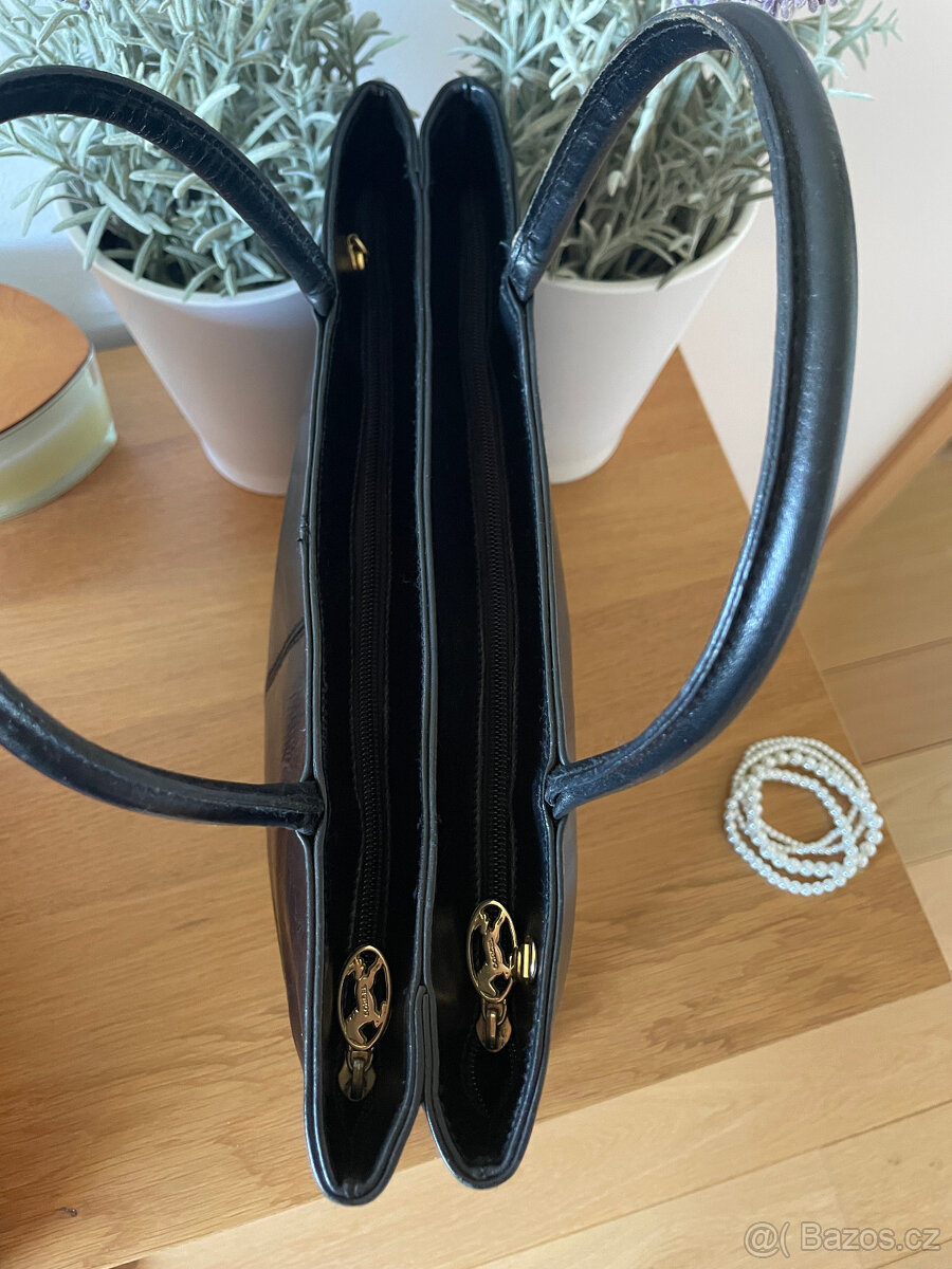 Značková luxusní černá elegantní kožená kabelka Corcel - 12