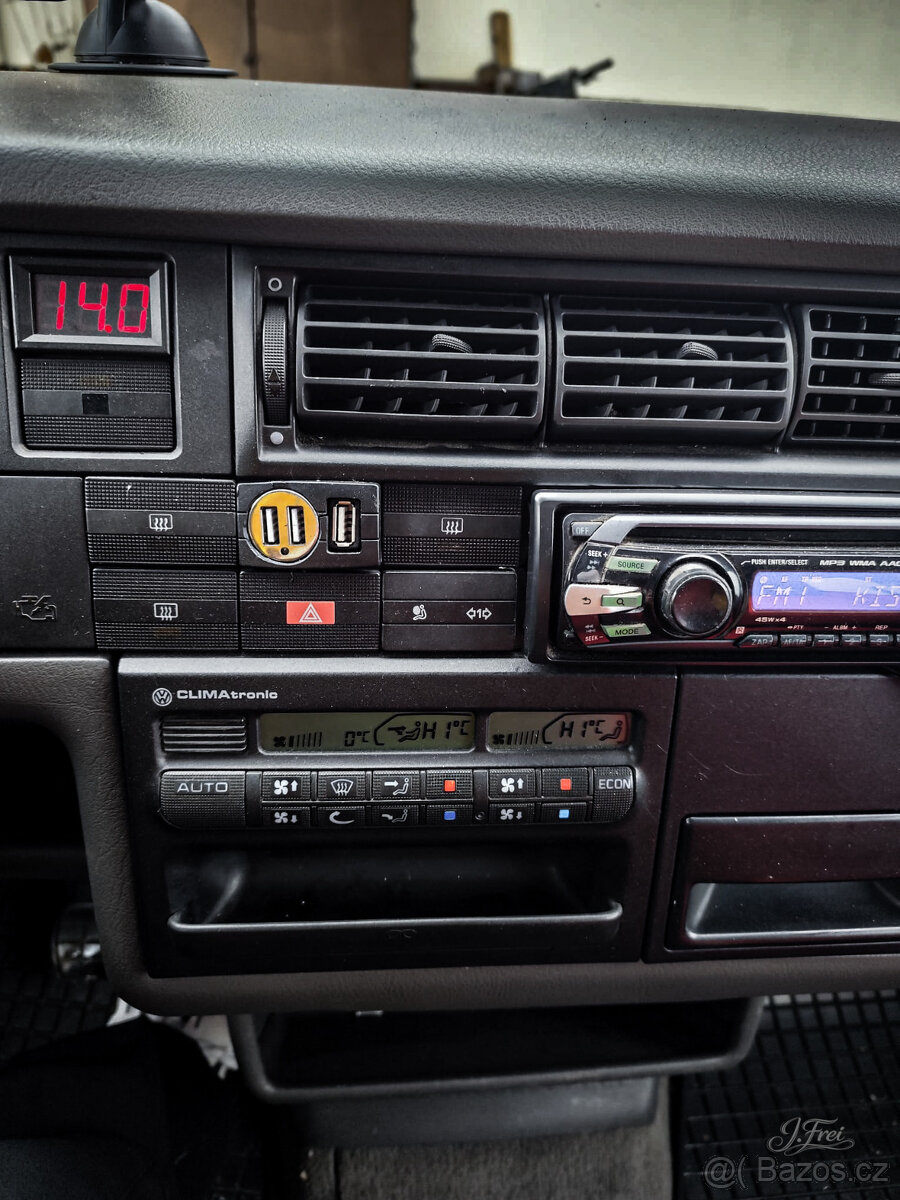 Volkswagen Multivan T4, 2.5 TDI (ACV=75kW) - 12