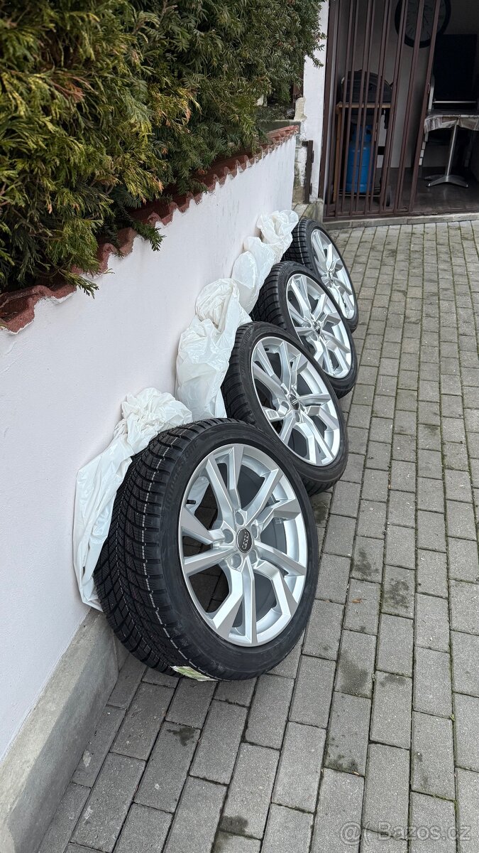 Audi TTS quattro - 12