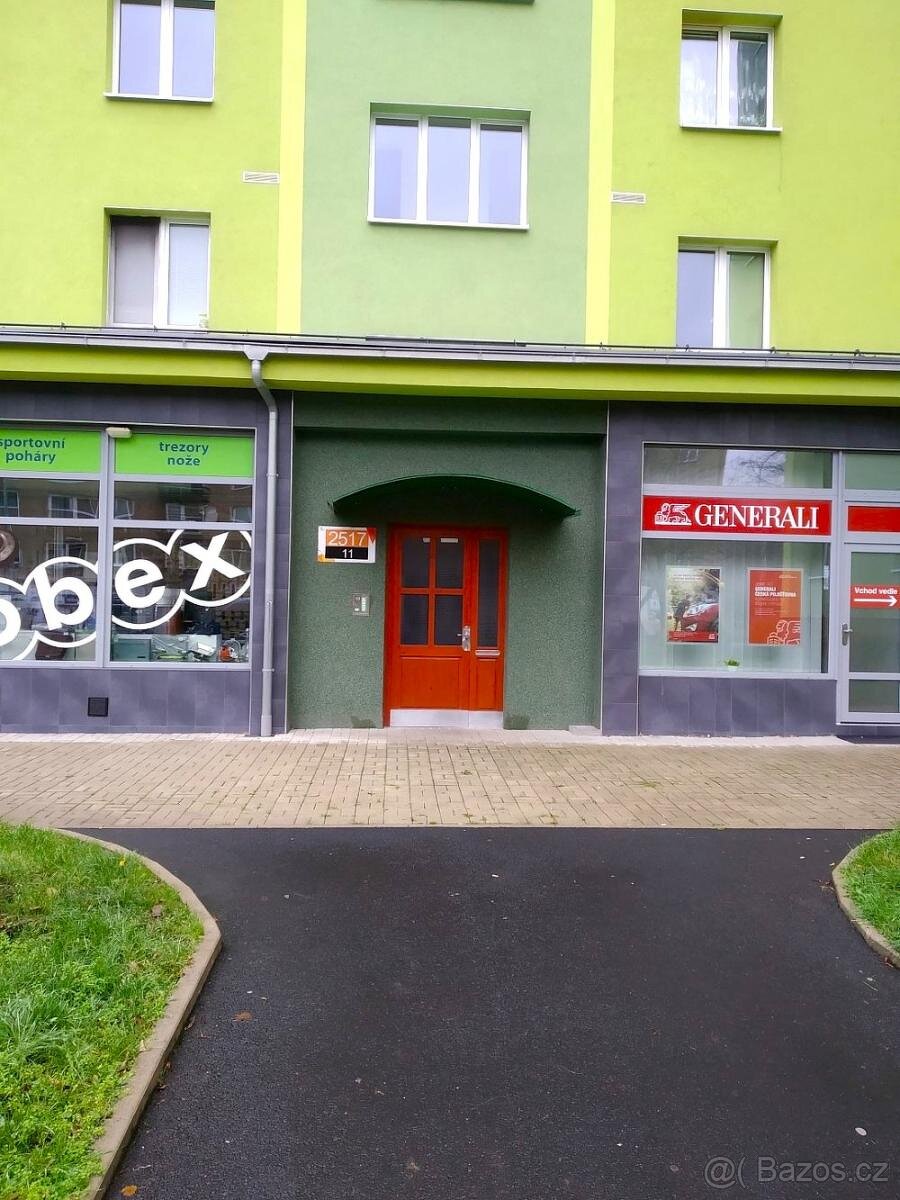 Pronájem bytu 3+kk v ulici Josefa Skupy 2517/11 v Mostě - 12
