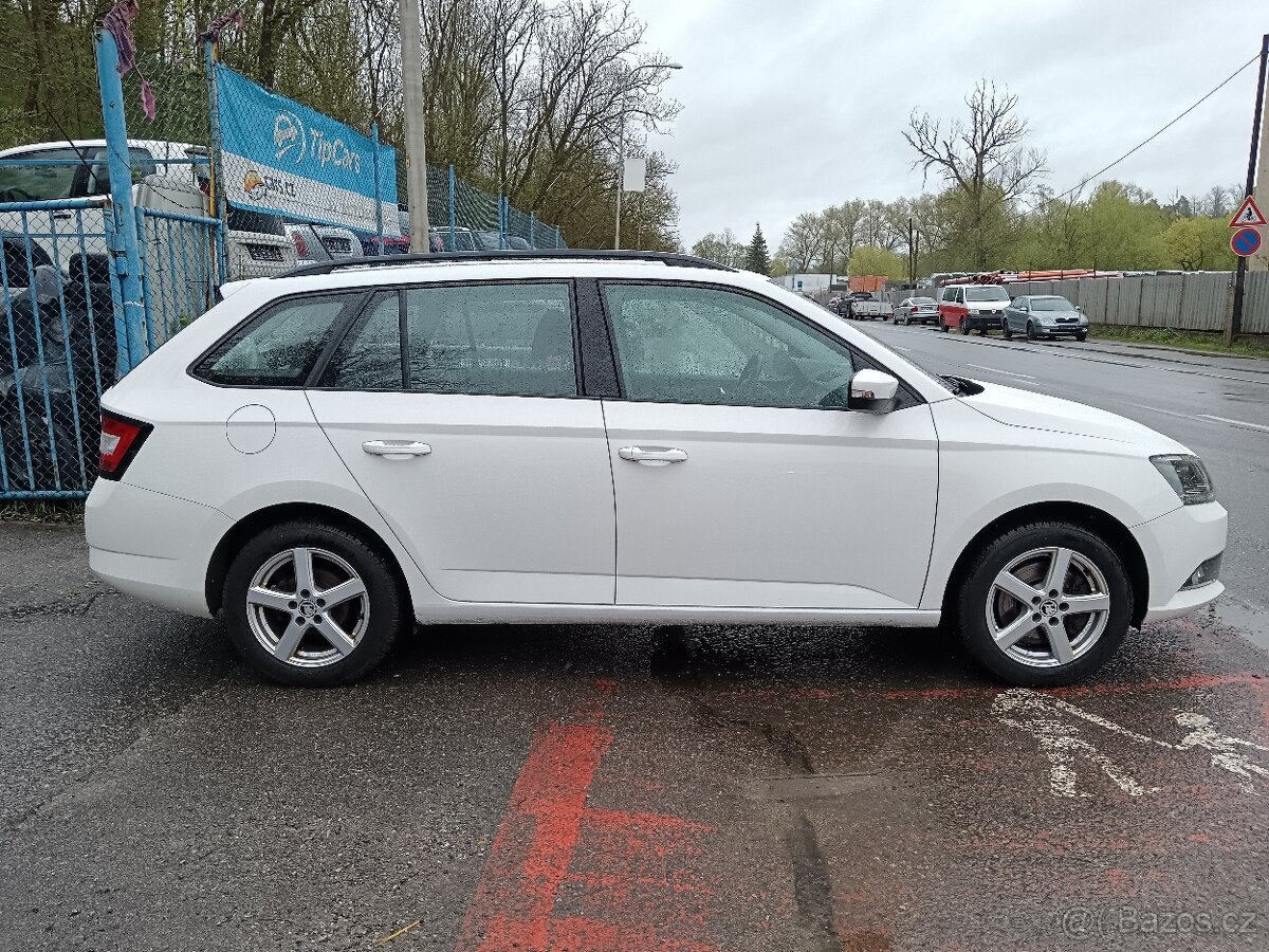 škoda fabia - 12