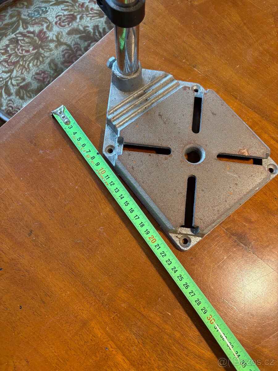 Stojan na vrtačku - 12