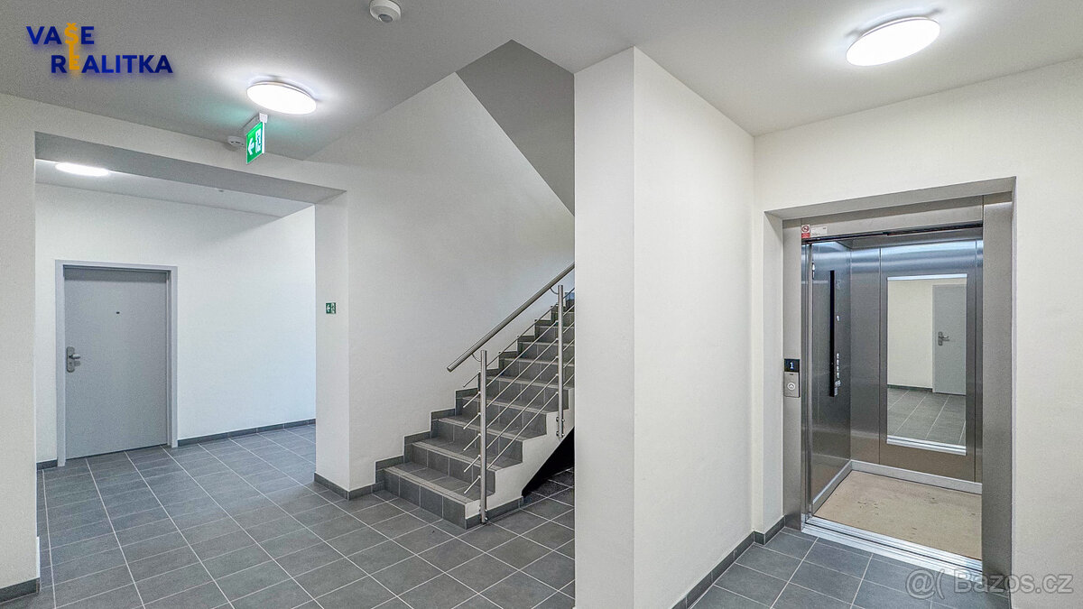 Pronájem, byt 1+kk, Nový Jičín, ul Palackého - 12