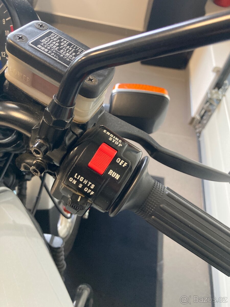 SUZUKI GS 650 Katana - 12