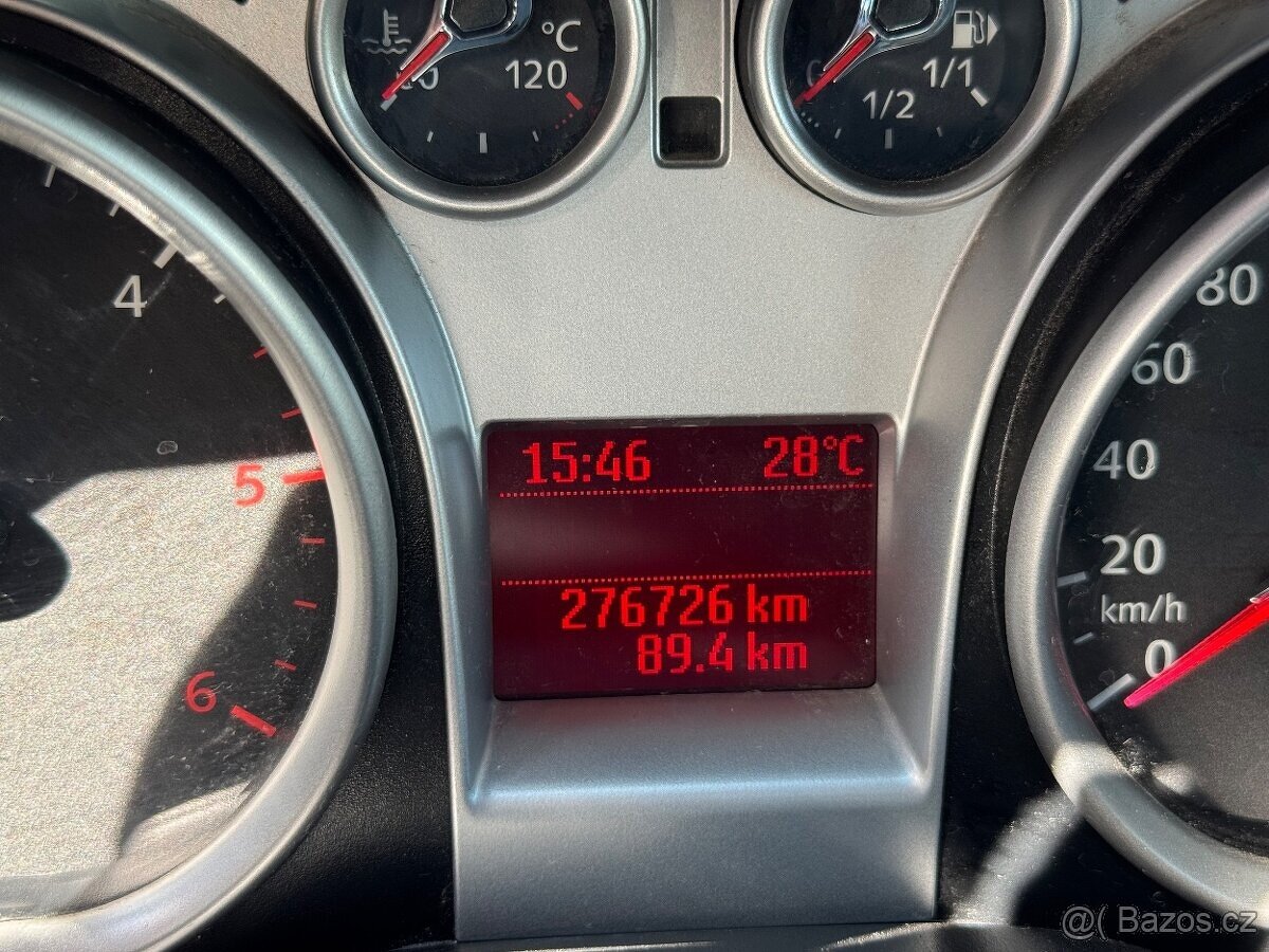 Ford Focus II Facelift - 12