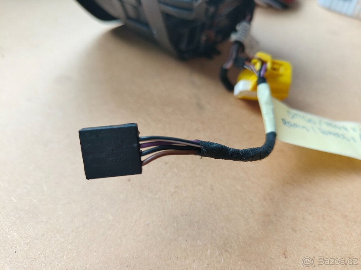 Řidičův airbag Škoda do volantu 2012 výše - 12