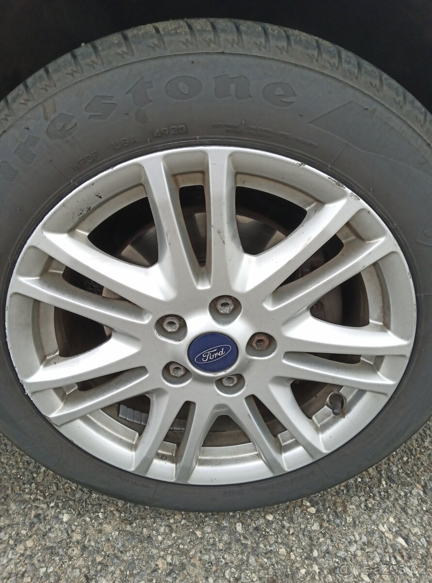 Ford Focus 1.6 TDCI - 12