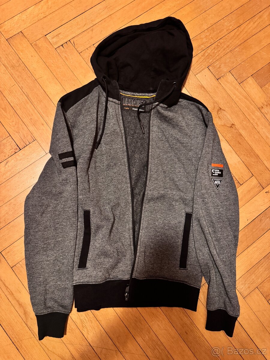 Kalhoty, trika, mikiny 158-164 - 12