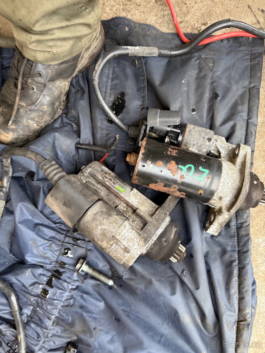 Motory 1.9 77kw - 12