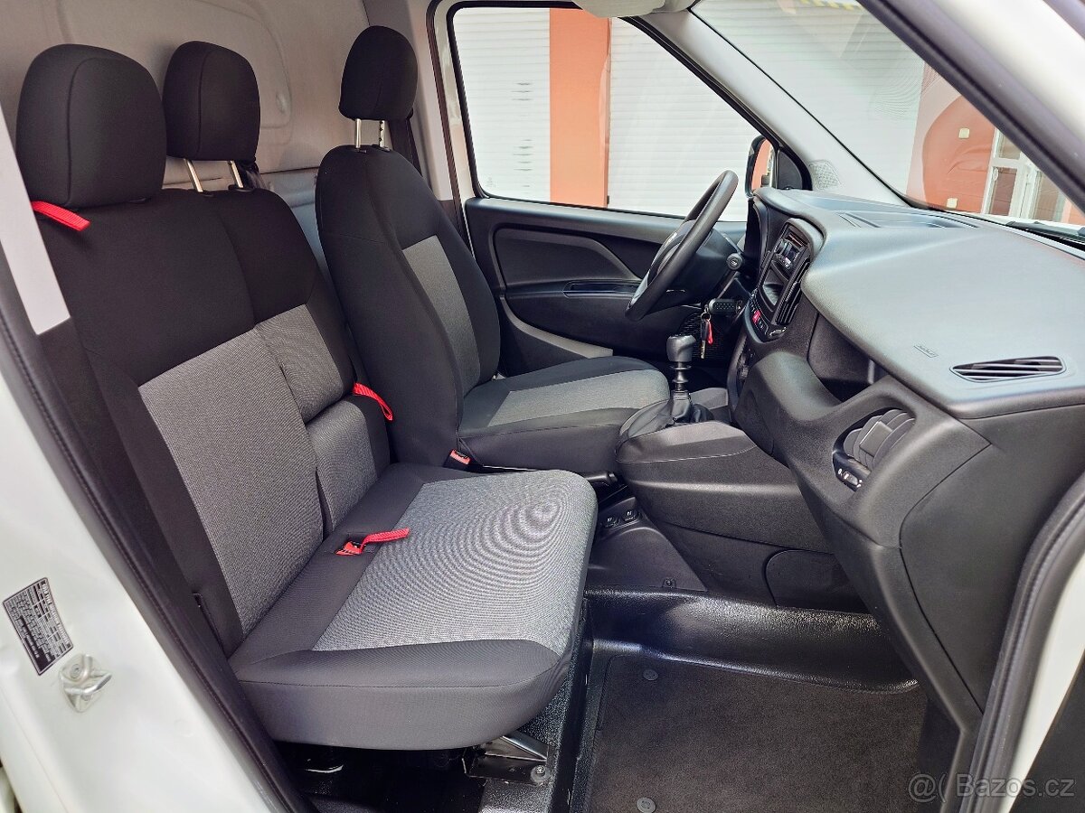 Fiat Doblo 1.4 SX Maxi 70 kW - 12