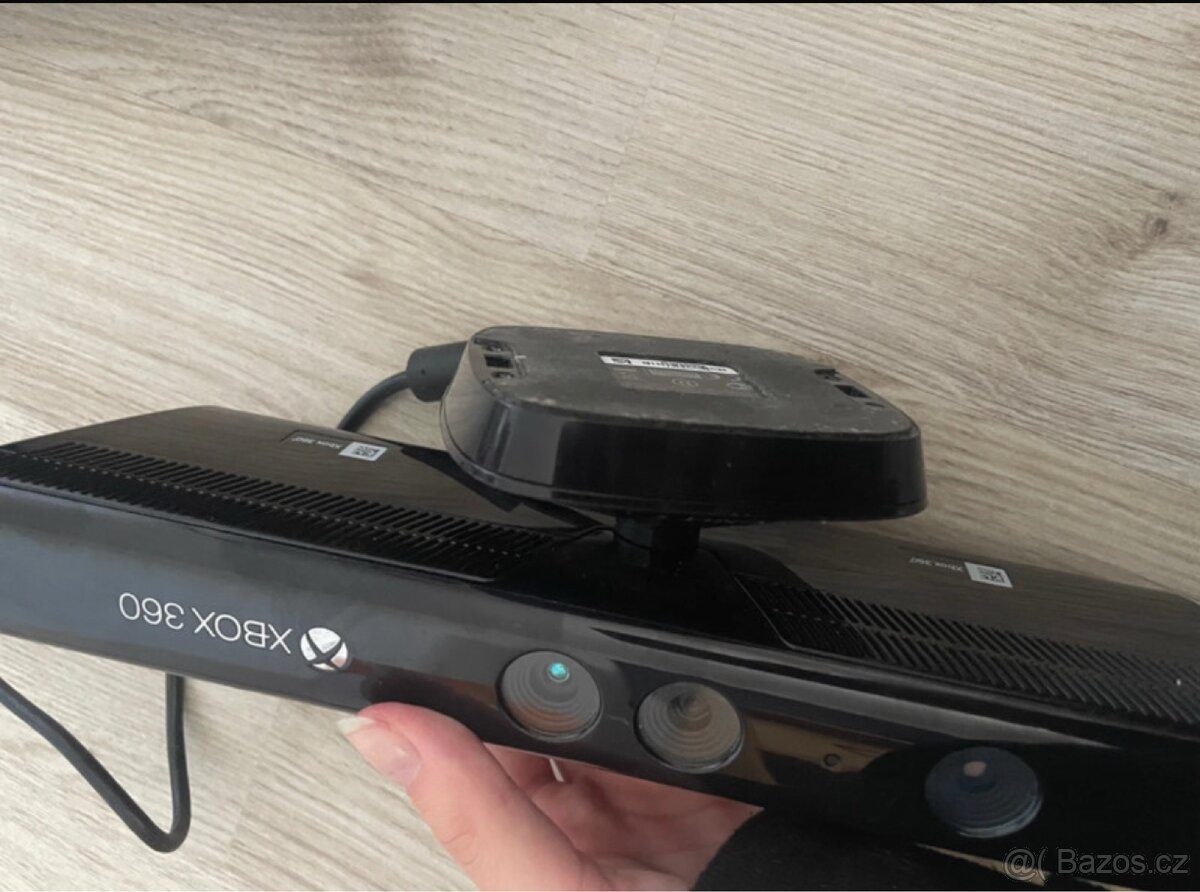 XBOX 360 250GB+ KINECT - 12