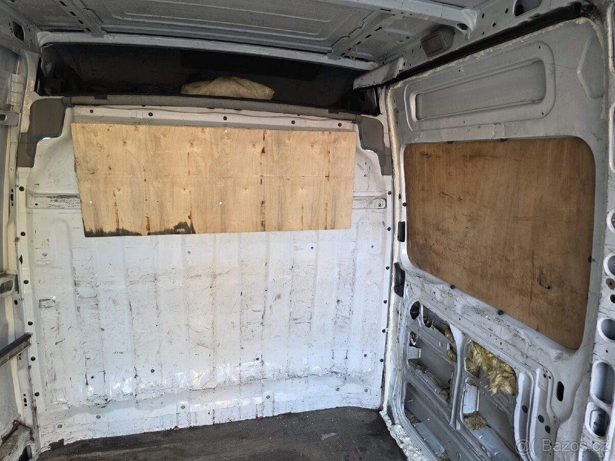 Renault Master 2.5DCI 6ti Klimatizace - 12