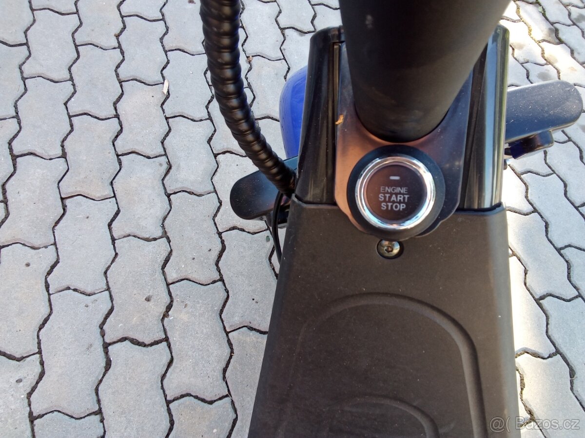 Elektrická koloběžka EcoWheel - Chopper - 12