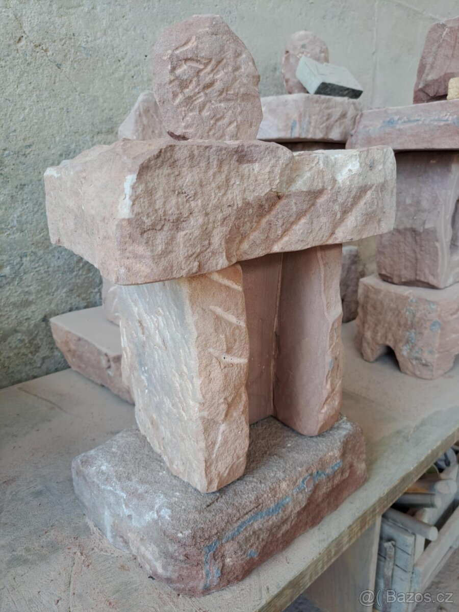 Lucerny z pískovce - 12