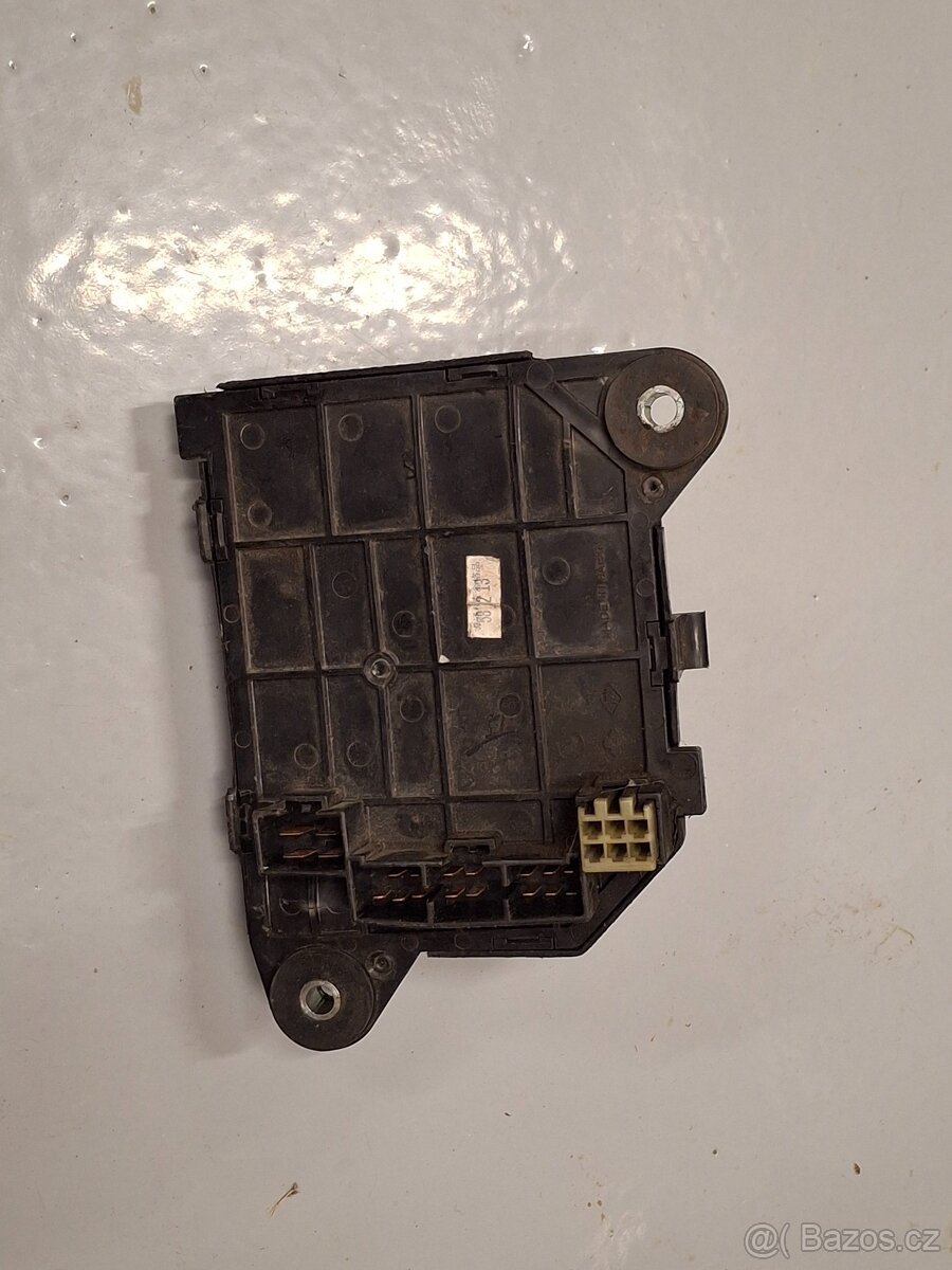 Kawasaki GPZ 1100 Unitrak díly - 12