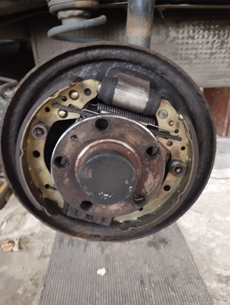 Prodám Škoda fabia combi 1.2 HTP 47kw - 12