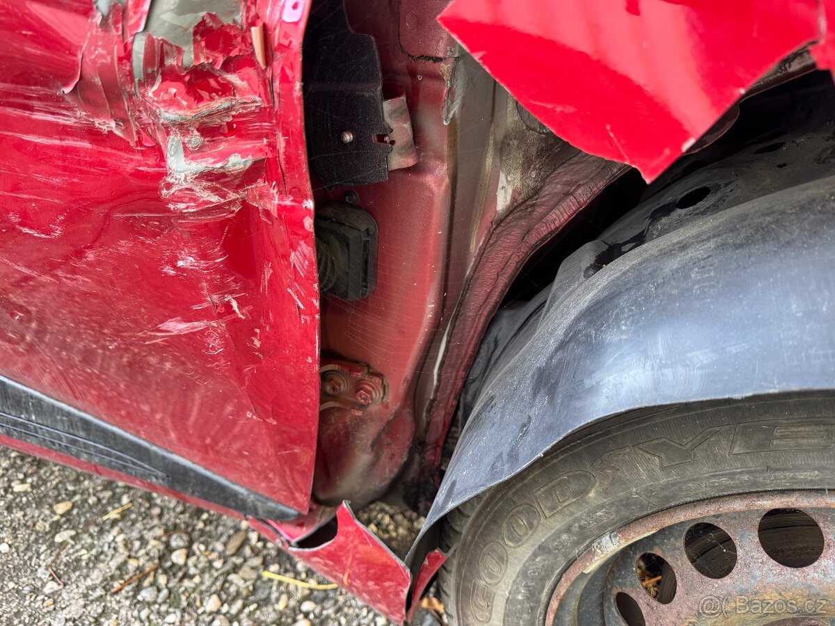 RENAULT CLIO 1,2 16V,54 KW,ROK 2014,NAJ 160 TKM,KLIMA,DOHODA - 12