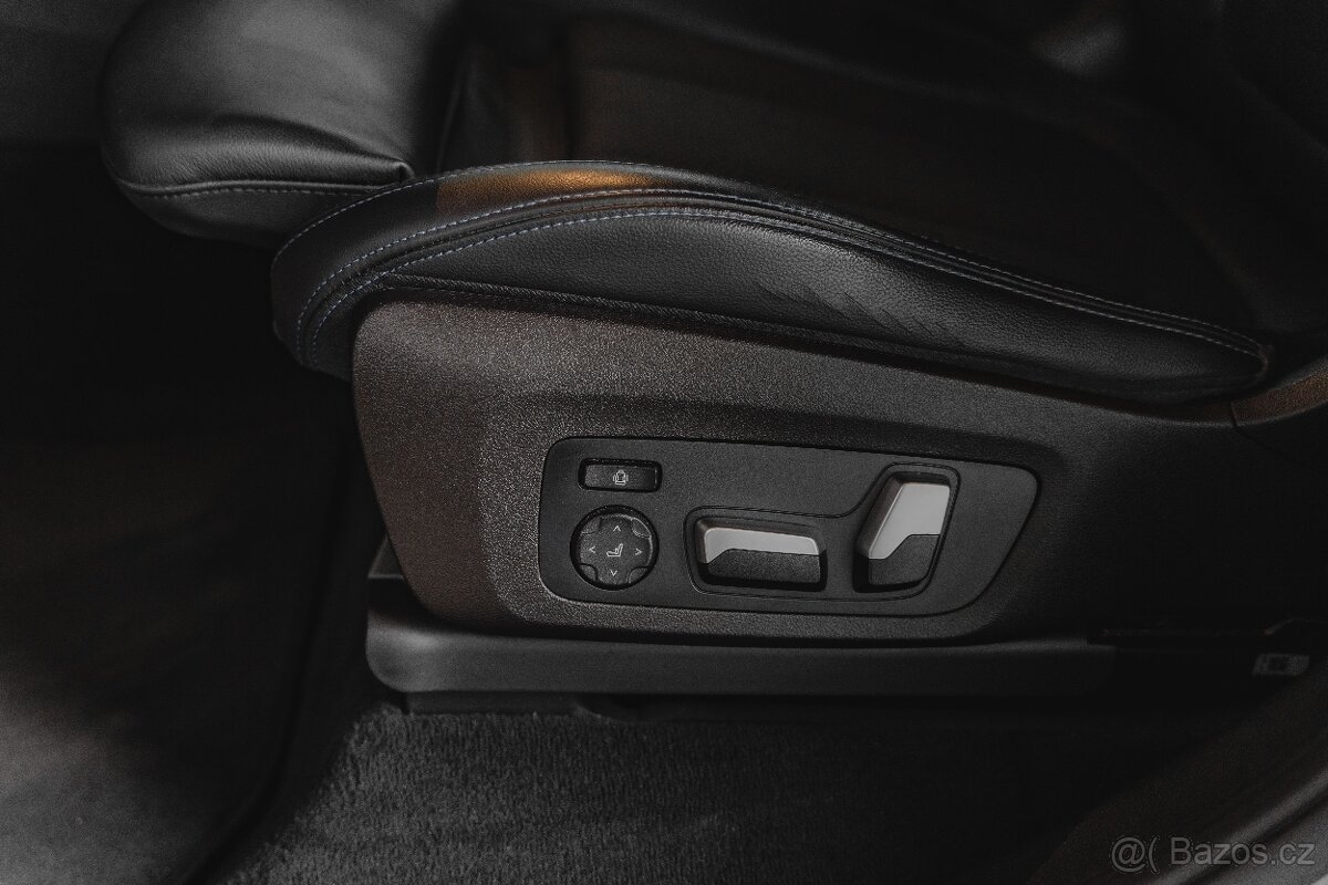 BMW X3 M40i-HUD-H&K-LED-Tažné-CZ-R20 - 12