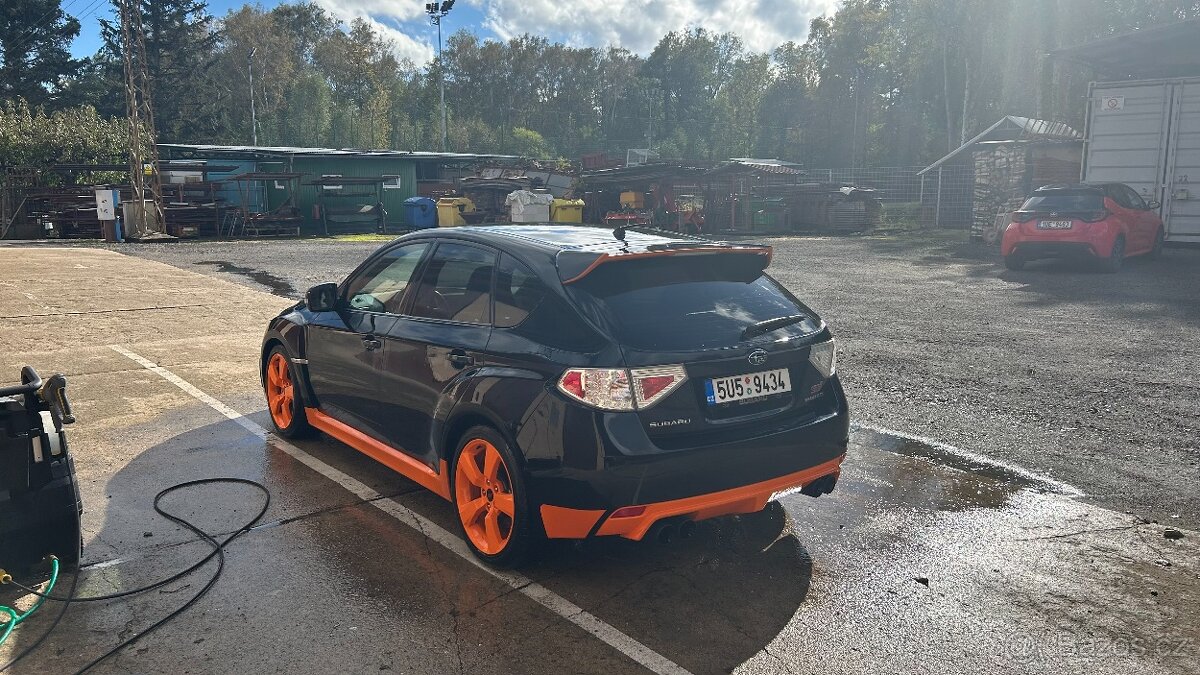 Subaru WRX STI Hatchback - 12