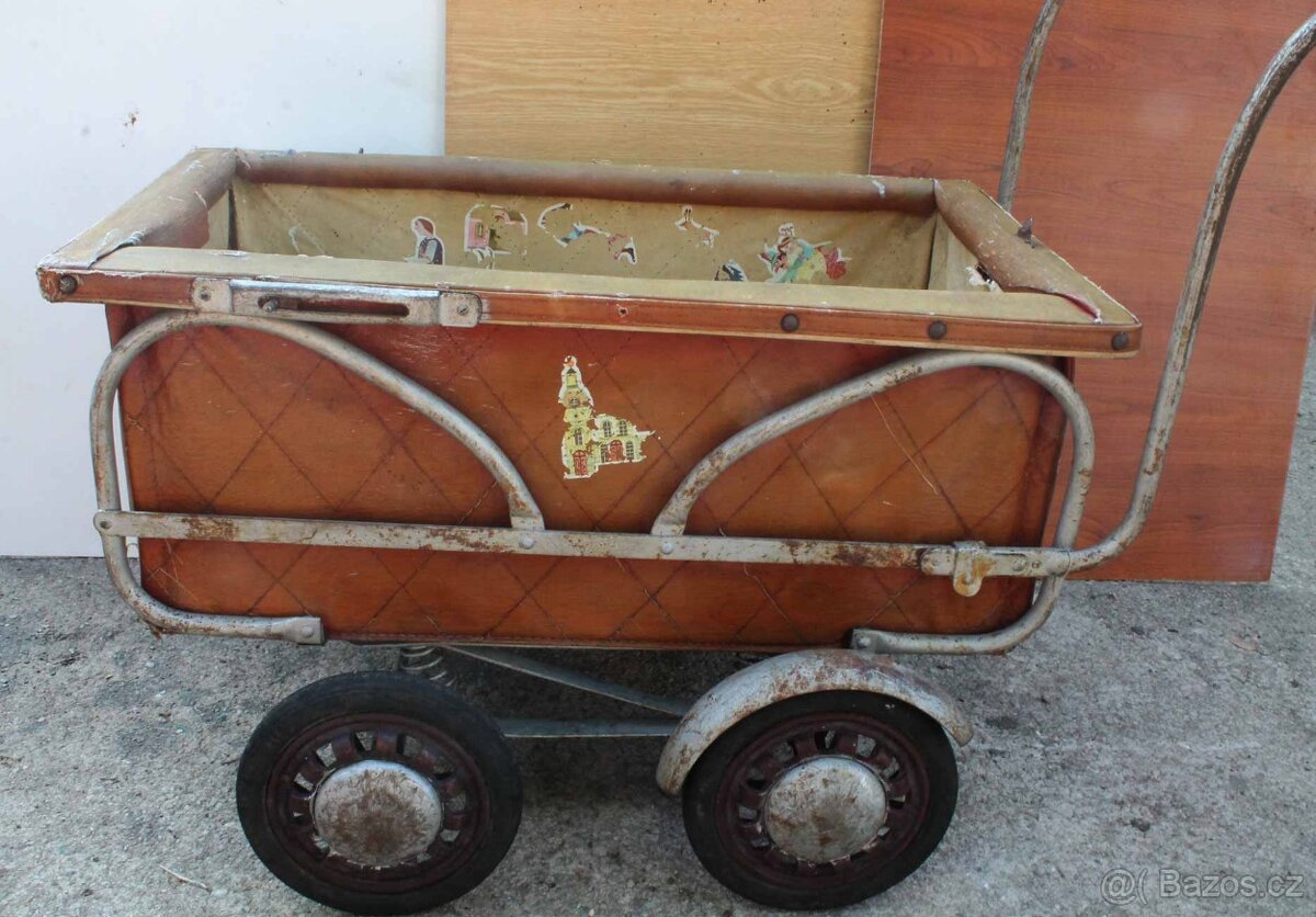 Historický kočárek TDV pro panenky - 12