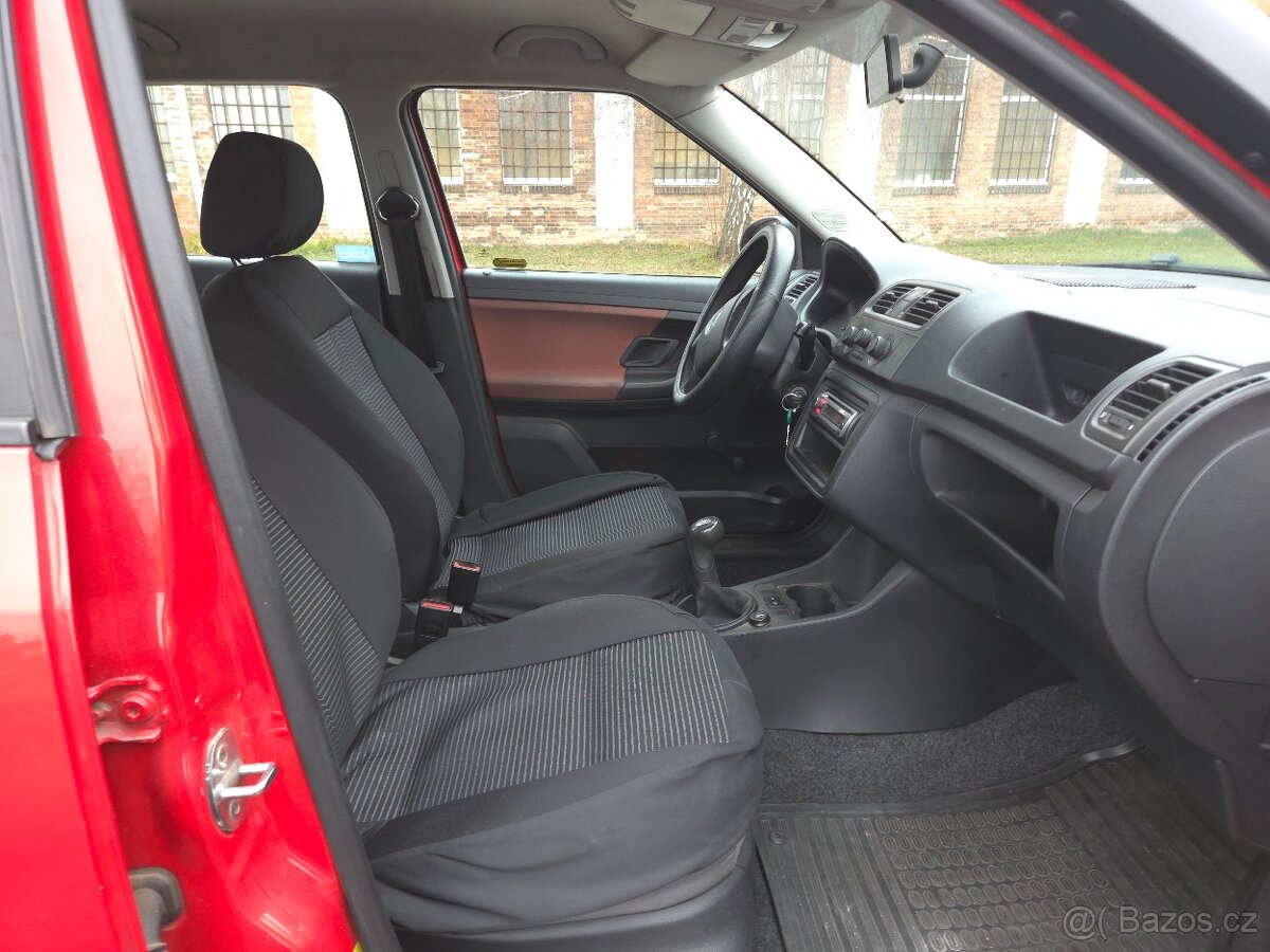 Škoda Fabia, II 1:2 BENZIN - 12