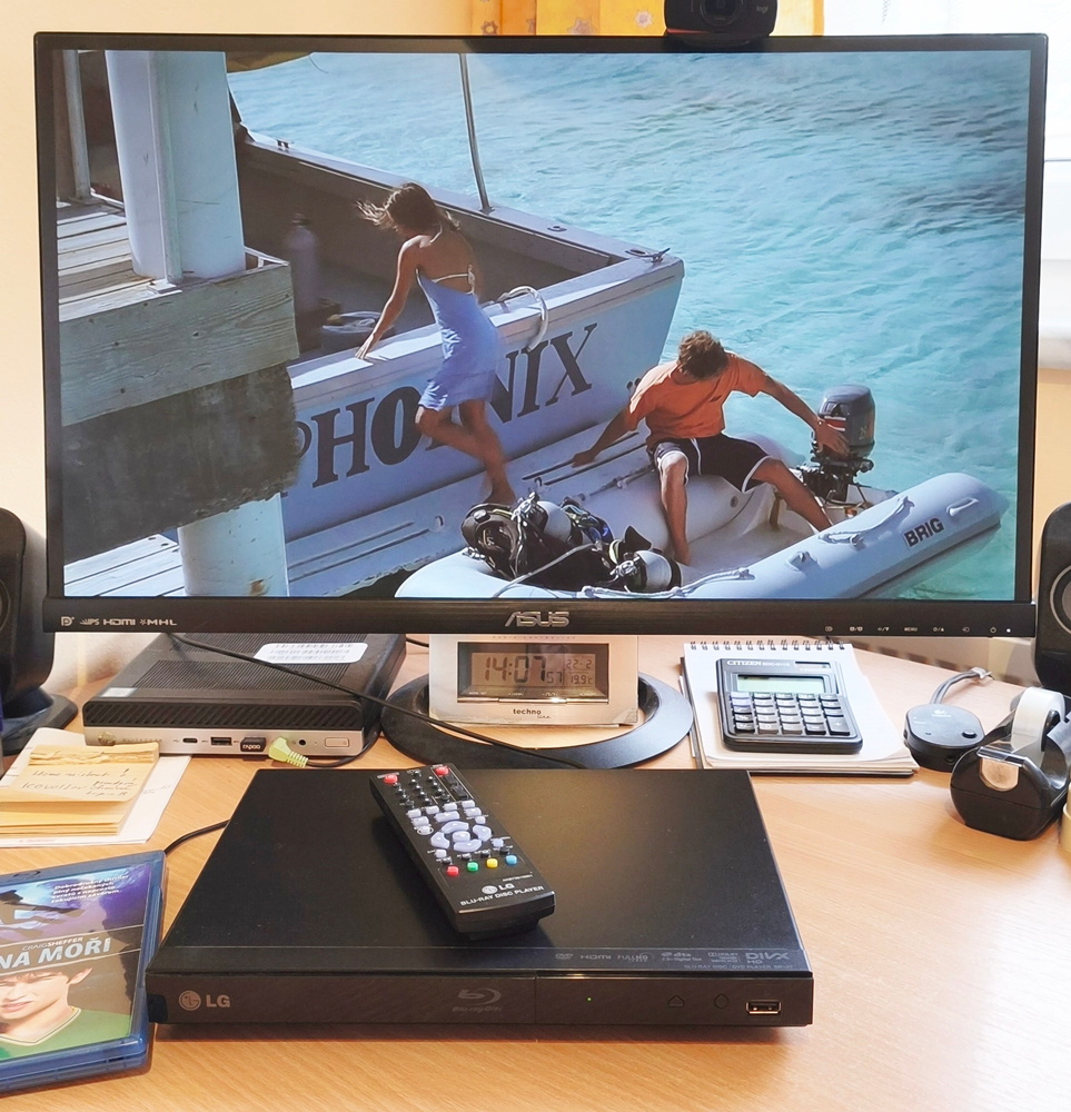 Blu-ray, DVD přehrávač LG BP125 - Super stav - 12