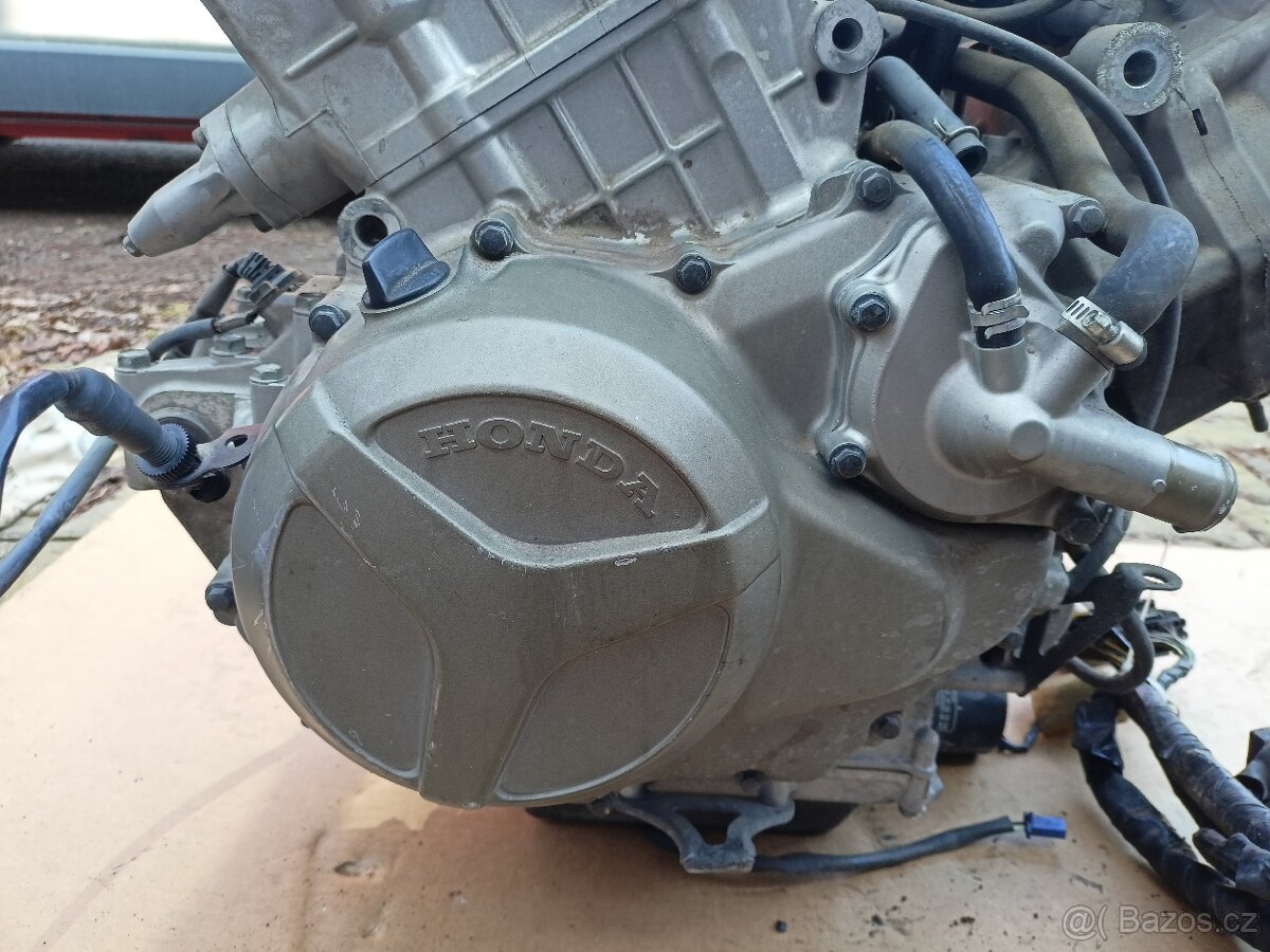 Honda xl 1000 Varadero - 12