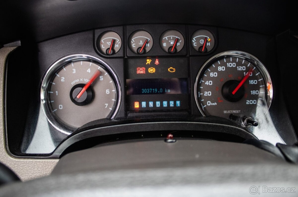 Ford F-150 5.4 V8 236kW - 12