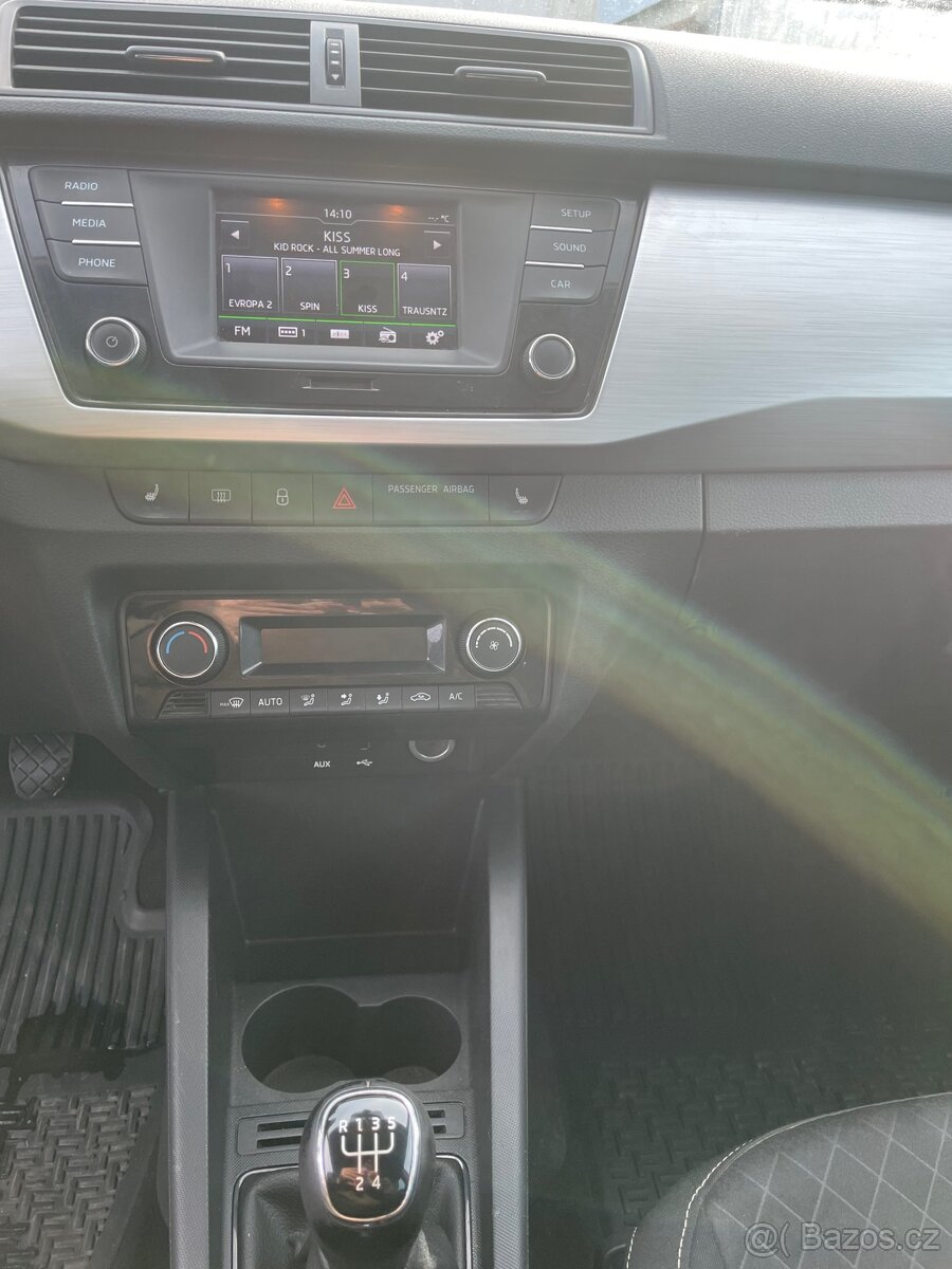 Škoda Fabie 3 combi...,závěs. - 12