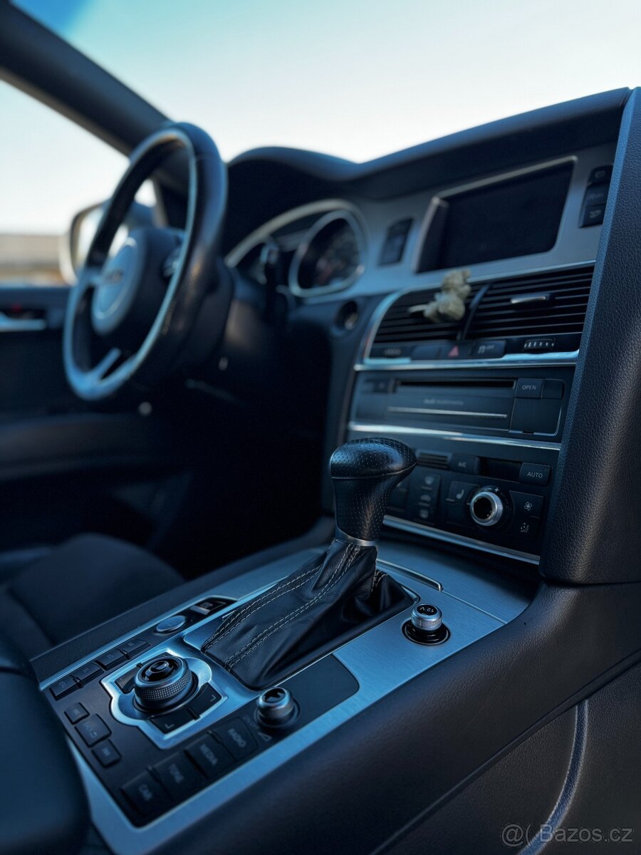 Audi Q7 3.0 TDI DPH - 12