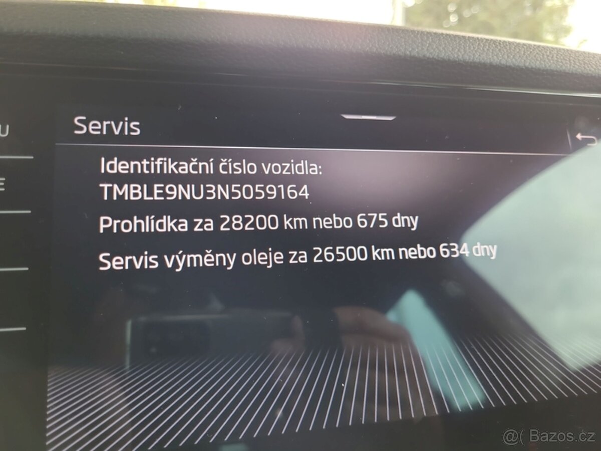 Škoda Karoq 2.0 TSi/140kW 4x4 DSG Sportline - 12