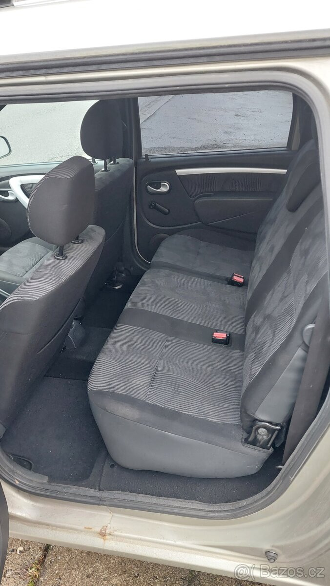 Dacia Logan MCV - 12