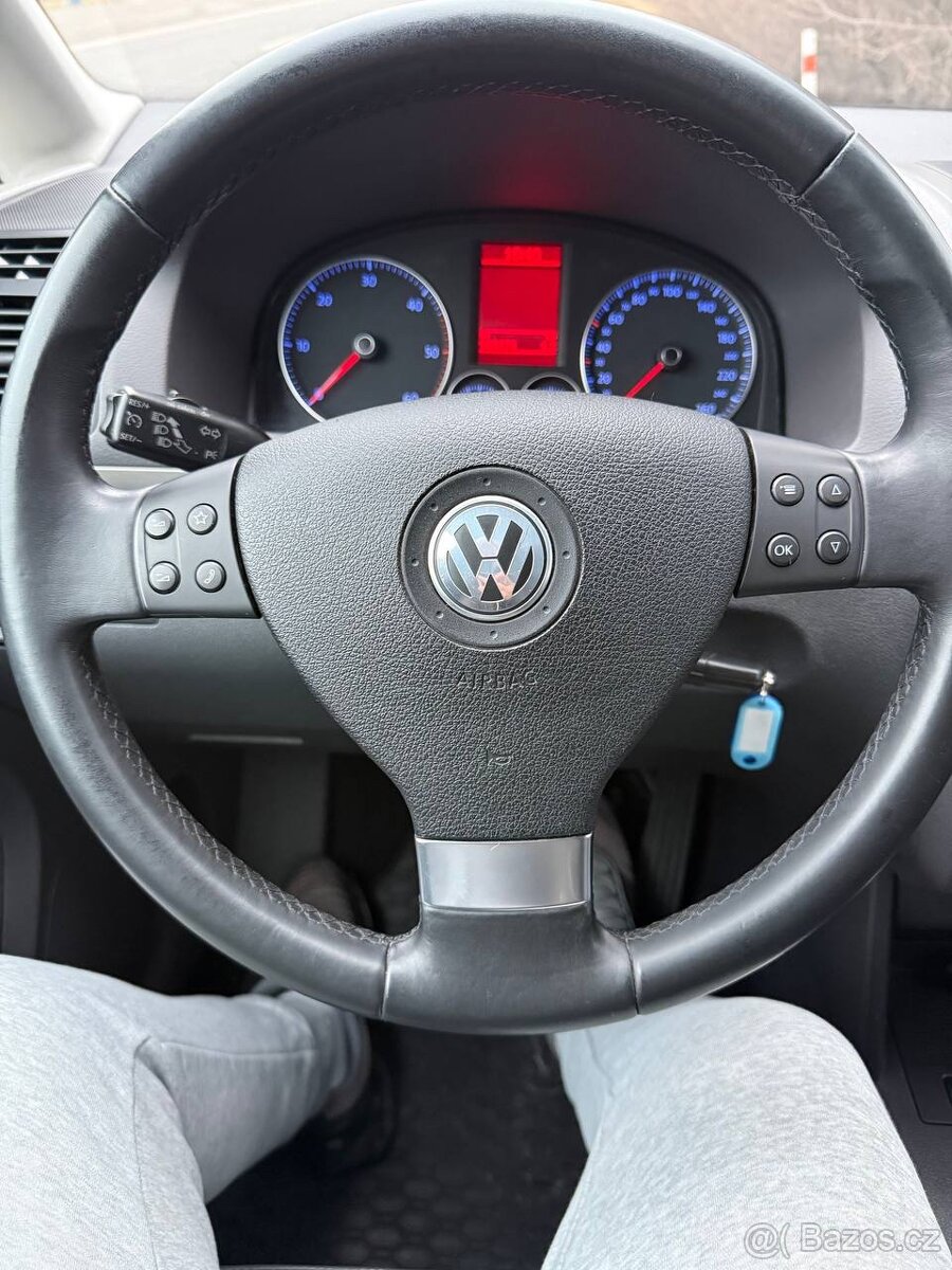 TOURAN CROSS 2.0 TDI - 12