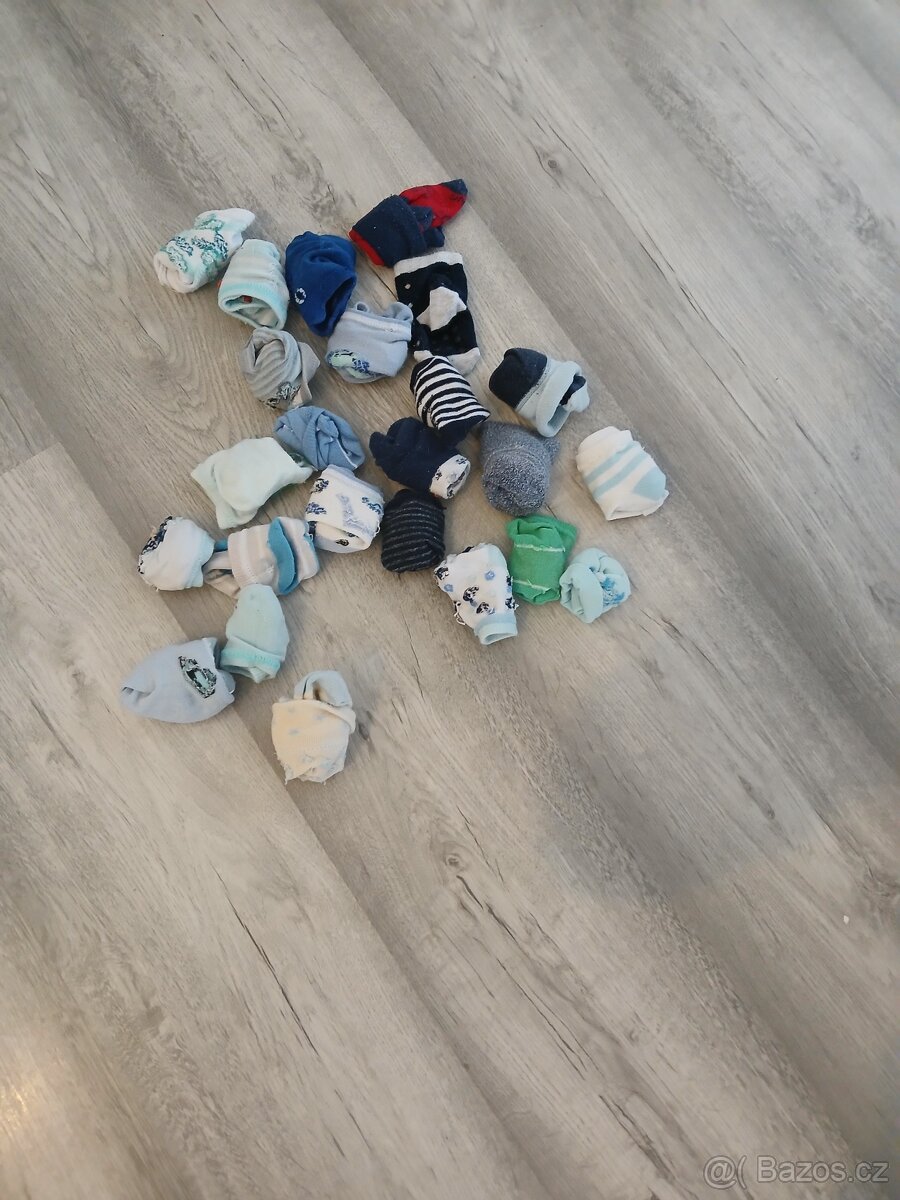 Dětské oblečení - 12