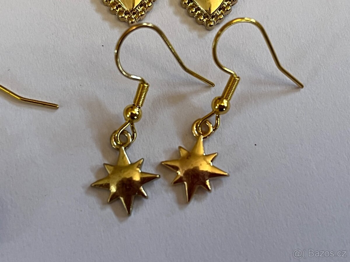 Naušnice ve zlaté barvě - 12
