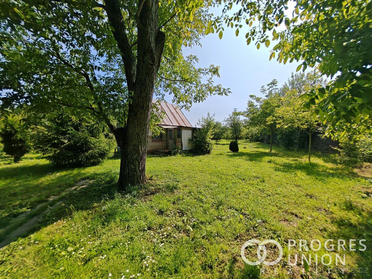 Prodej zahrady s chatou 1408m2, Kroměříž - 12