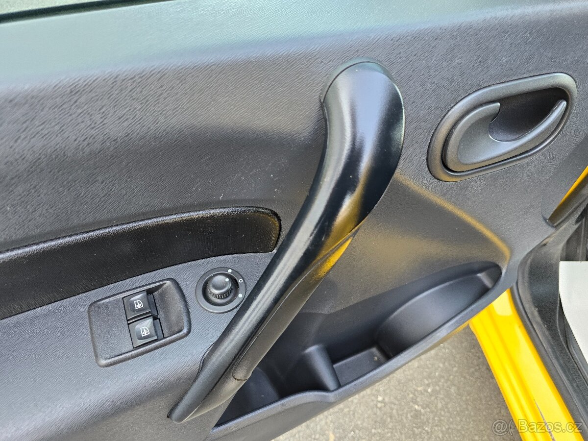 Renault KANGOO 1,5 DCI 2018 KAMERA + KLIMA 1.Maj. ČR -DPH - 12