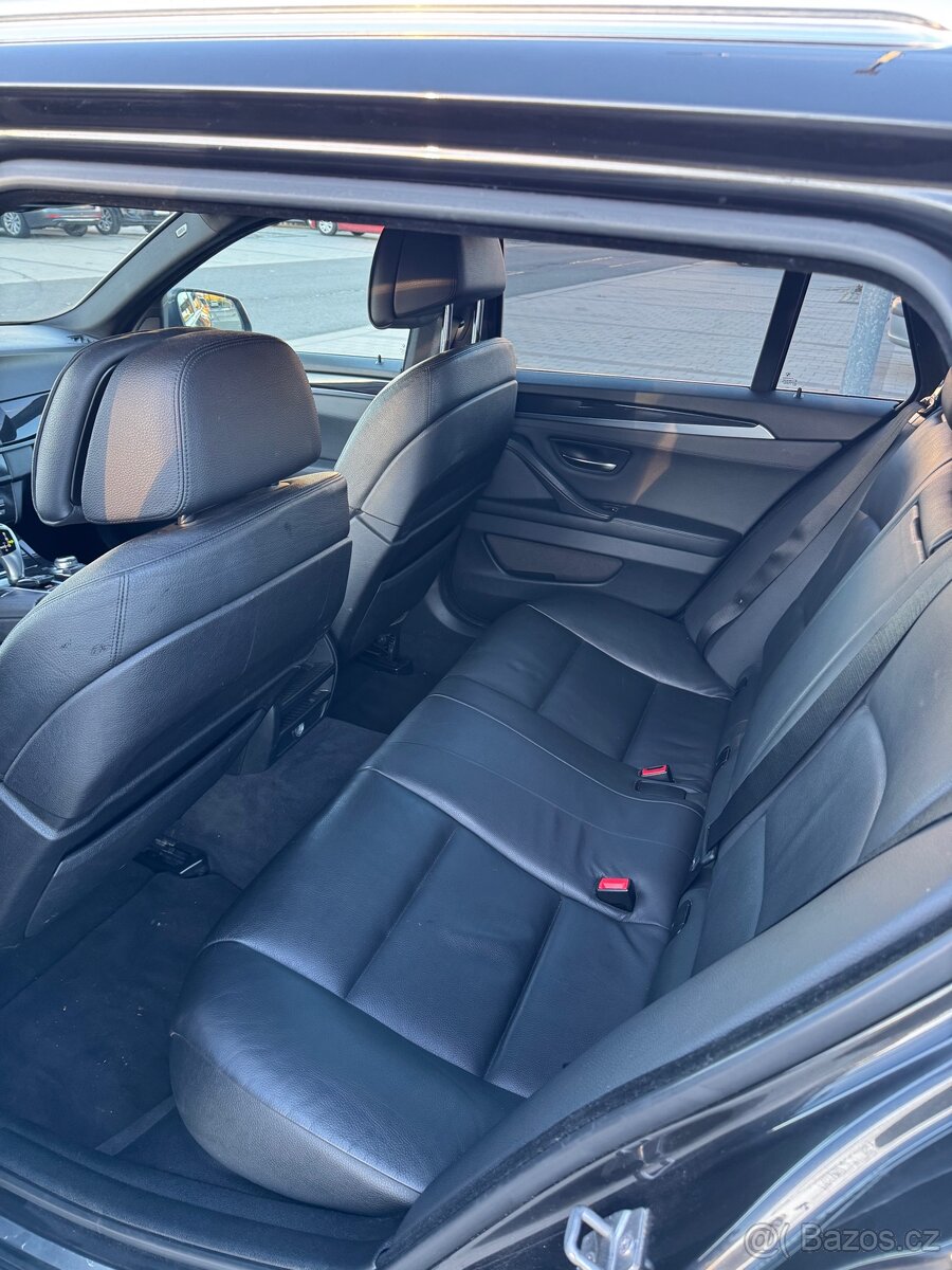 BMW 520d Touring (F11) - 12