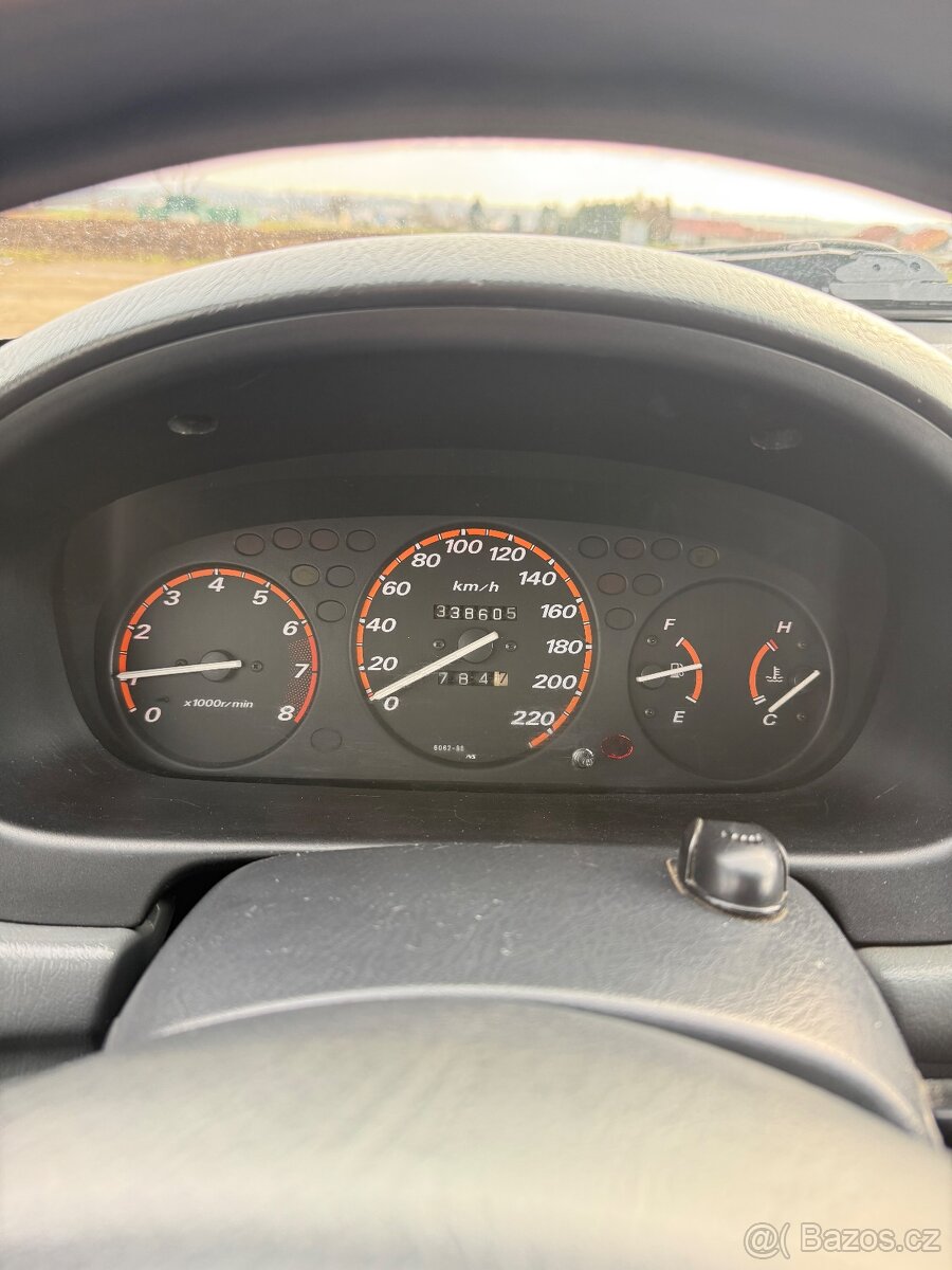 Honda CR-V 4x4 2.0i 94kw - 12