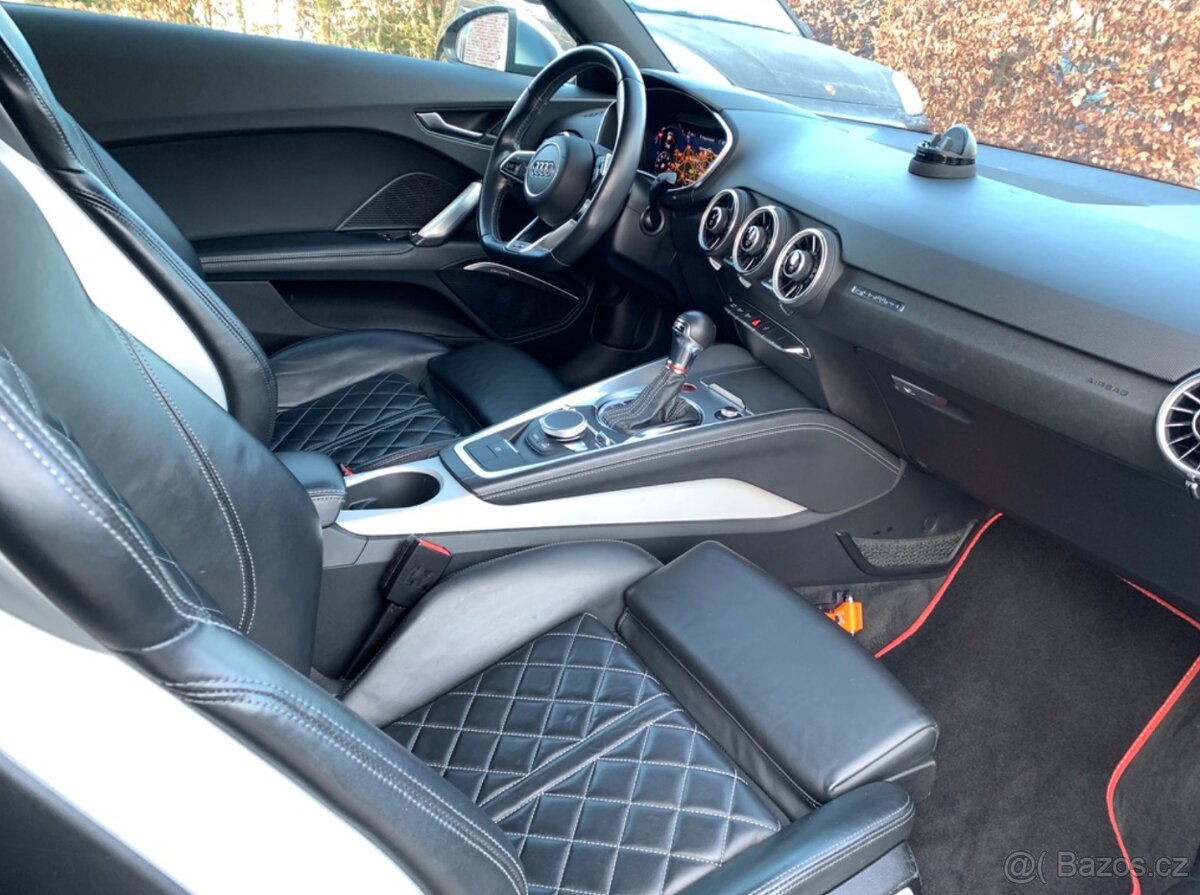 Audi TTS 2.0 TFSI S Line - Quattro - 12