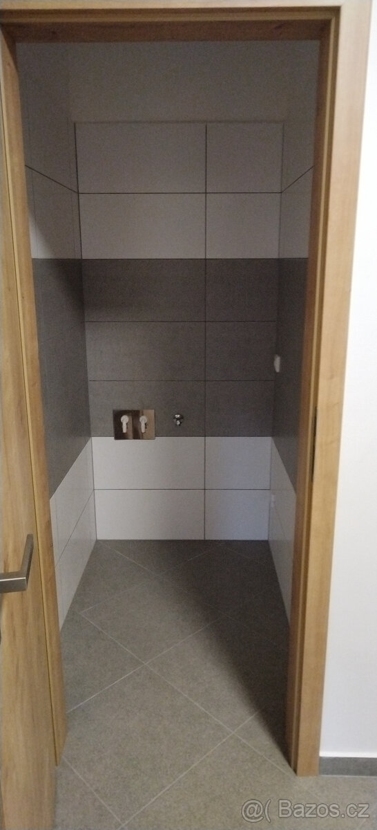 6 bytových jednotek - 12