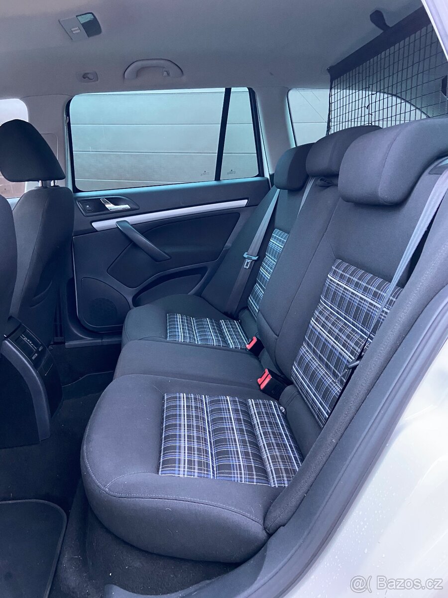 ŠKODA OCTAVIA 2 / STYLE / DSG / 1.6 TDI / XENON / 1.MAJ. - 12