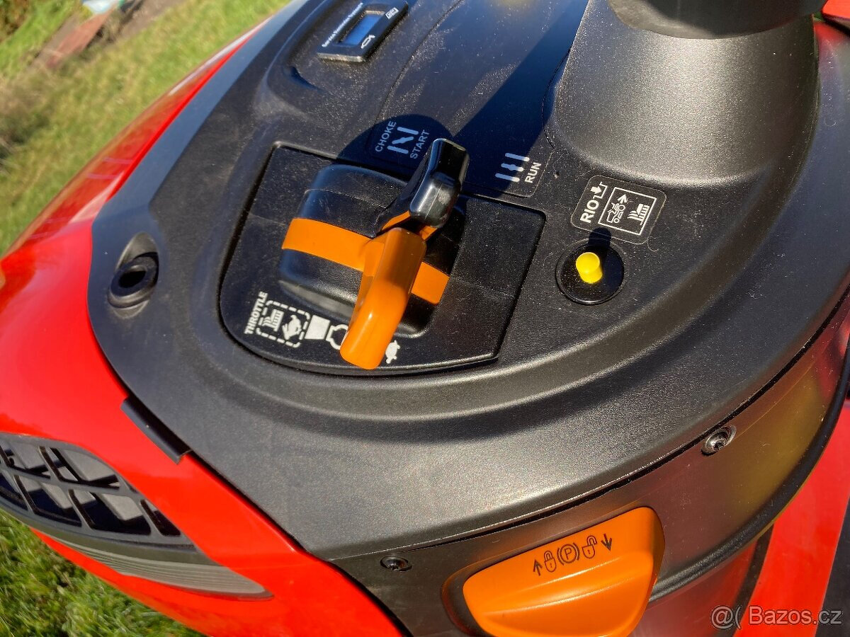 Zahradní traktor Sabo 92 HB ( John Deere X 165R) - 12