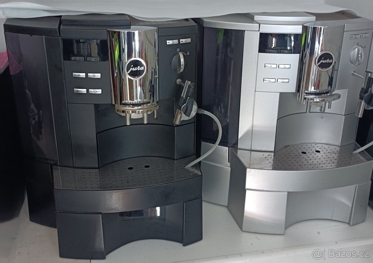 Jura kávovar - 12