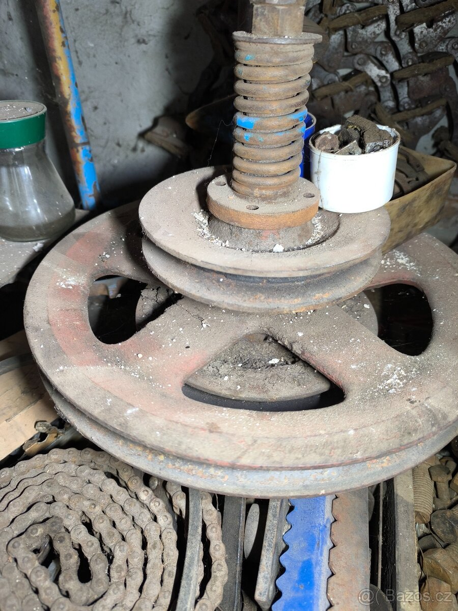 E 512 ND na kombajn - 12