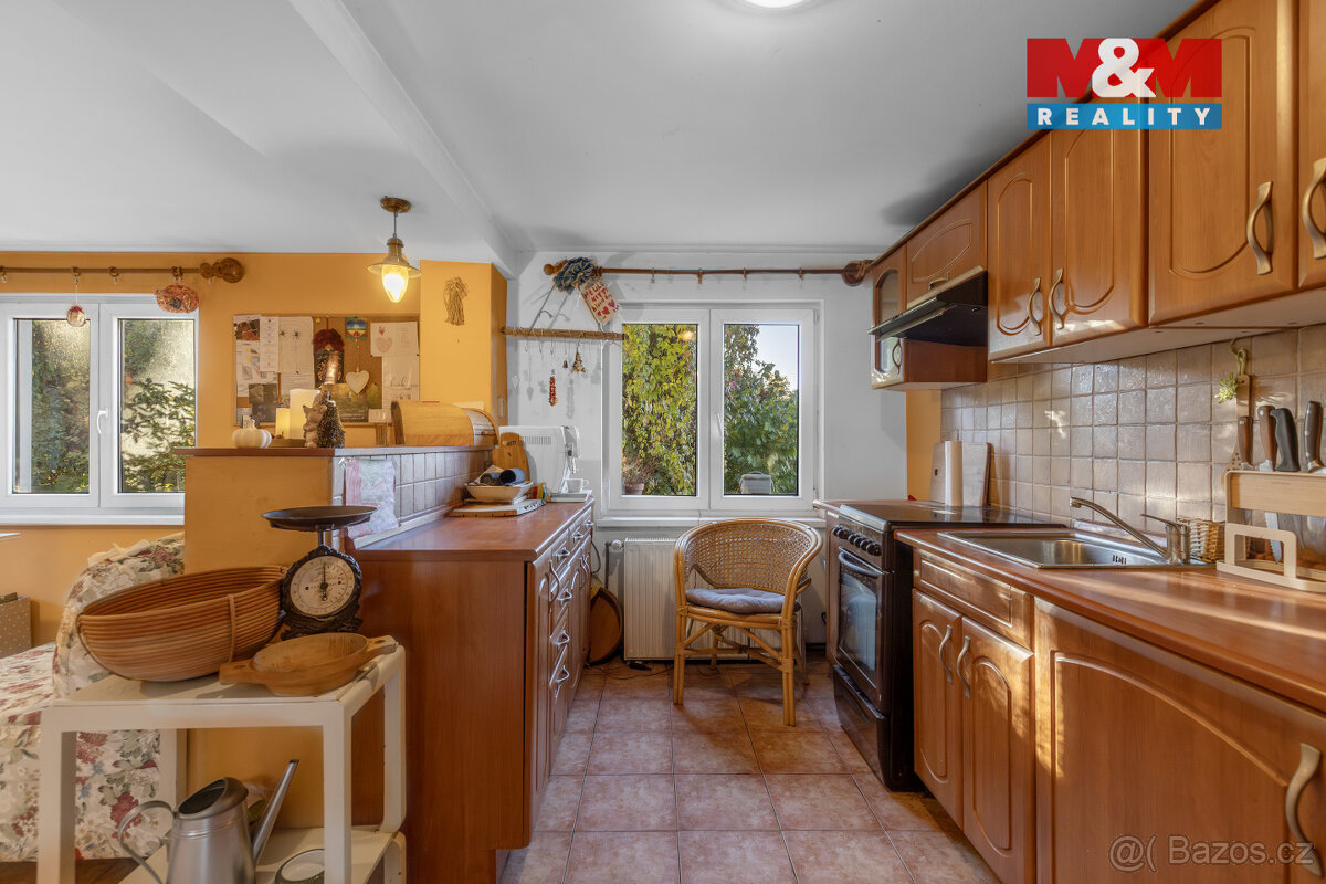 Prodej domu 6+1 v Malenovicích se stavebním pozemkem 5.748m2 - 12