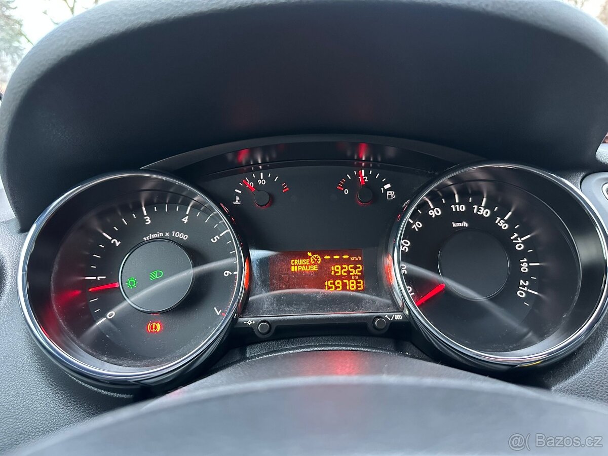 Peugeot 5008, 1.6 115 kW PANORAMA - 12